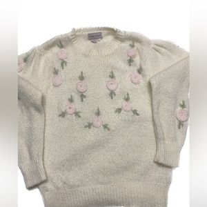 Vintage womens floral sweater.